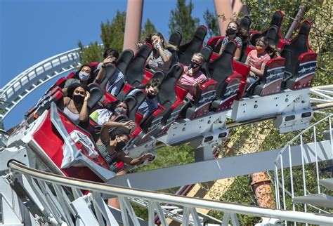 A Day in the Life of a Guest at Six Flags Magic Mountain